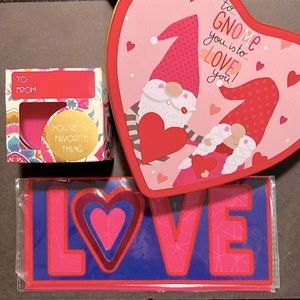 NWT To GNOME U is to L😍VE U ❤️Day Gift